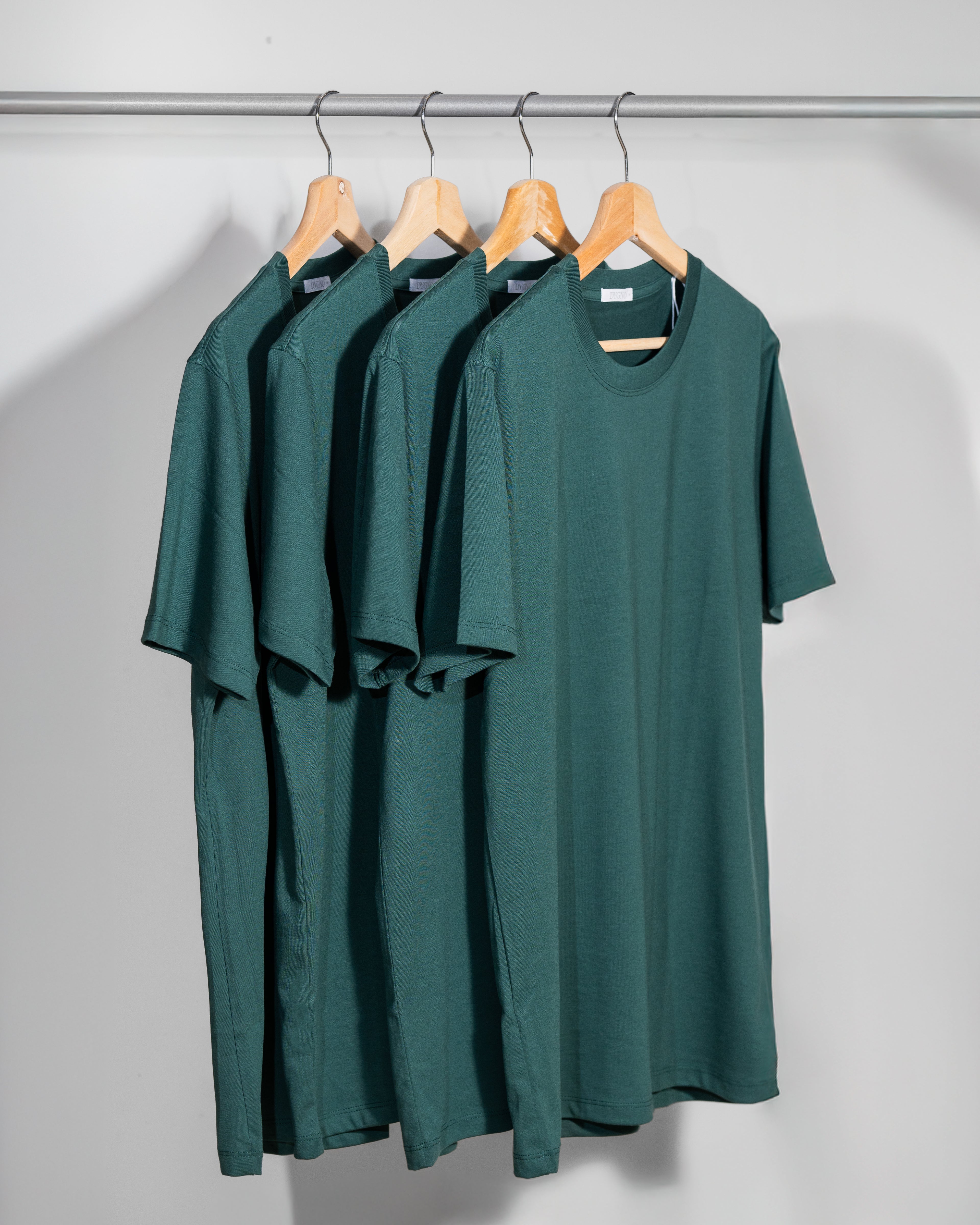 Emerald green pima cotton basic t-shirt